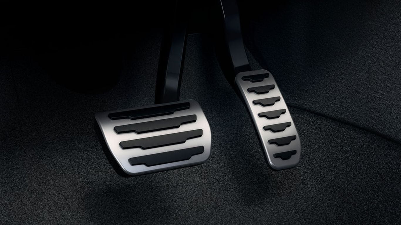 Sport Pedal Covers - Automatic, Pre 21MY image
