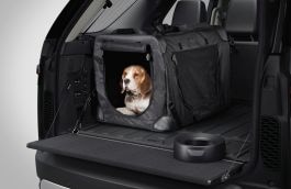 Pet Transportation Pack - Ebony, with Rear Air Conditioning