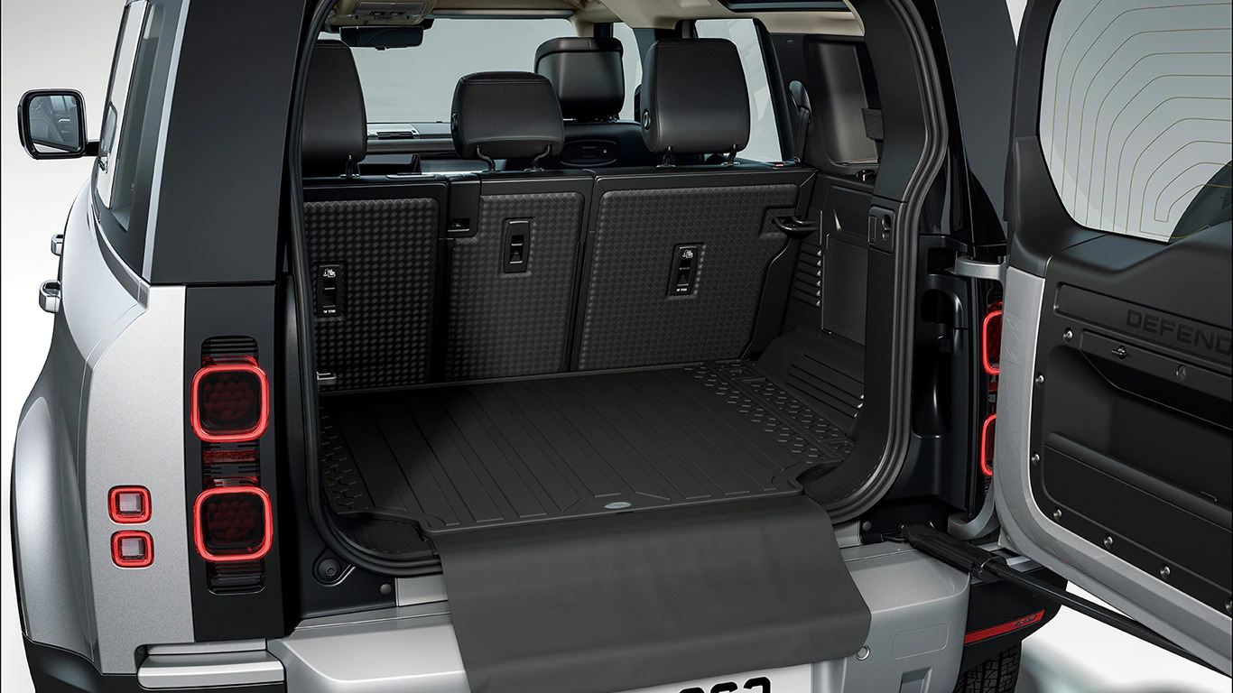 Interior Protection Pack - alfombras de goma - 110 con configuración de 5 asientos image